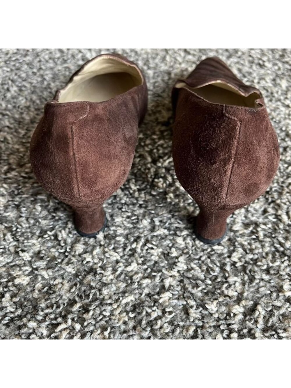 Bally Brown Suede Kitten Heels Size 7.5 Feminine Coquette Dainty Businesswoman - Picture 6 of 8